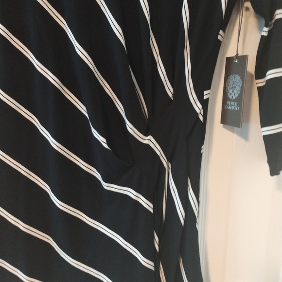 Vice Camuto Top - Picture 3 of 5